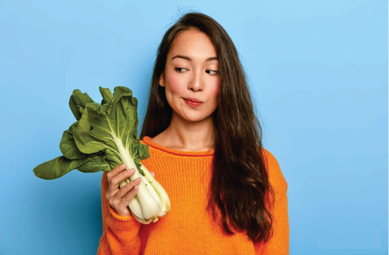 How to Balance Nutrition for Healthy Skin and Hair on a Vegan Diet