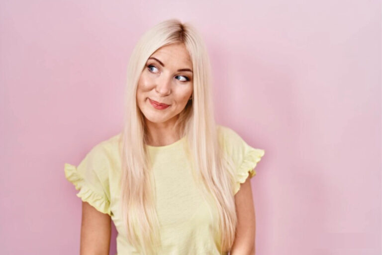 How to Restore Hair After Bleaching and Coloring